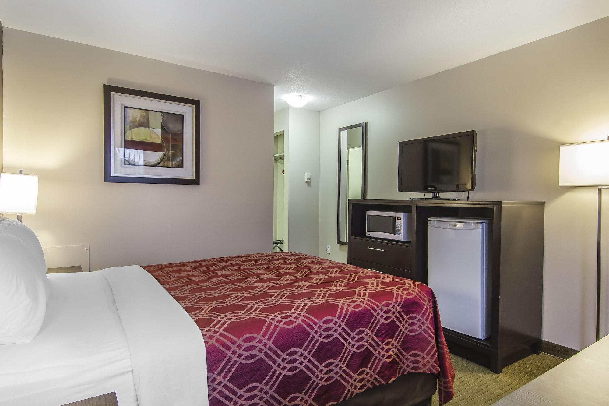 Econo Lodge Inn&Suites Lethbridge Esterno foto