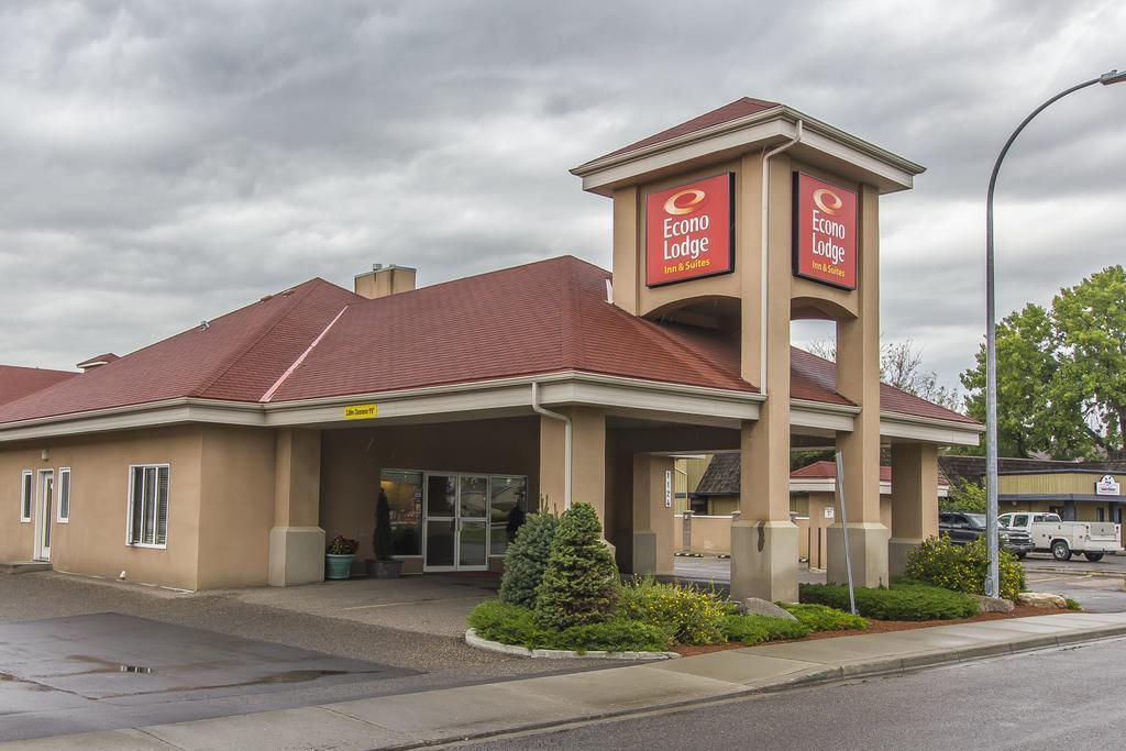 Econo Lodge Inn&Suites Lethbridge Esterno foto