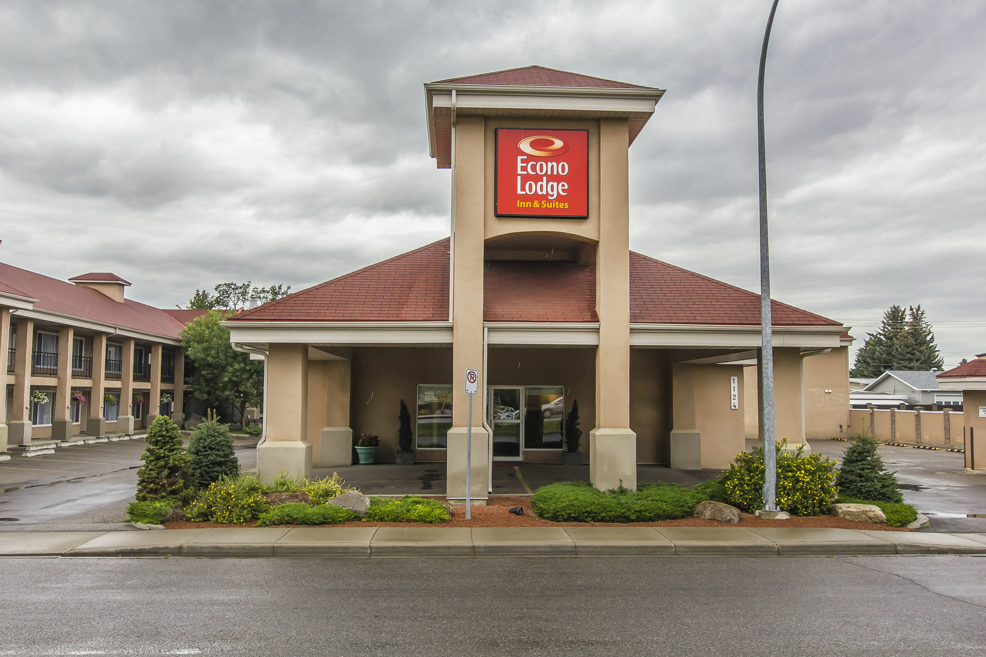 Econo Lodge Inn&Suites Lethbridge Esterno foto